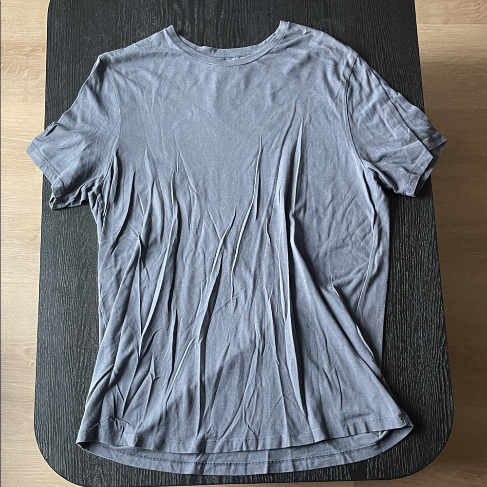 Classic Gray Short Sleeve Men's Tee